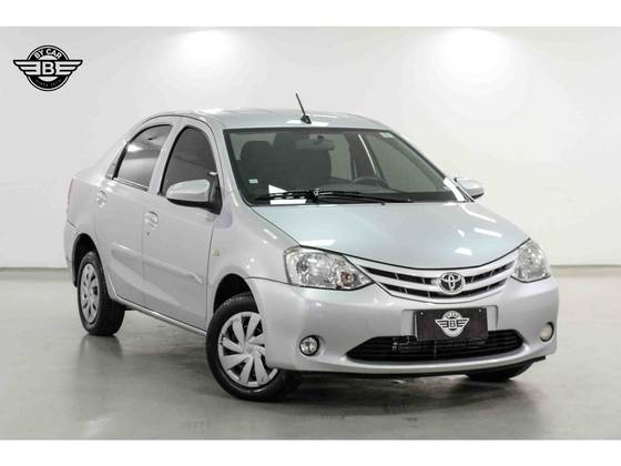 TOYOTA ETIOS 1.5 X SEDAN 16V FLEX 4P MANUAL